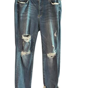 Judy Blue Distressed Boyfriend Jeans - Blue